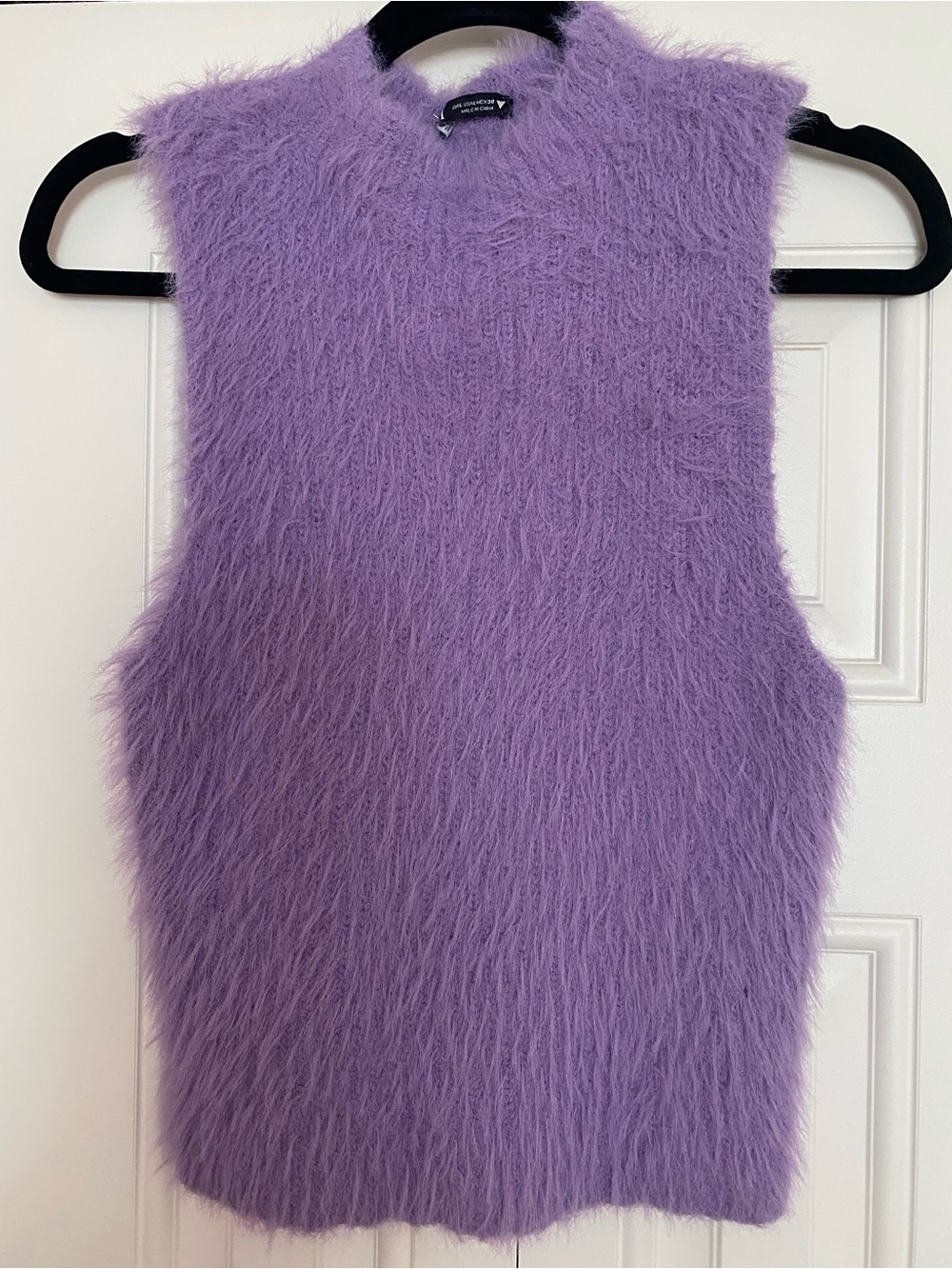 Zara Lavender Sleeveless Fuzzy Knit Turtleneck - Picture 3 of 6